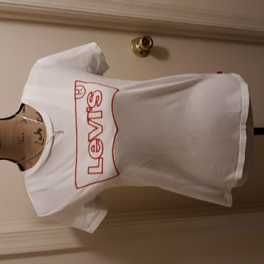 Levi shirt
